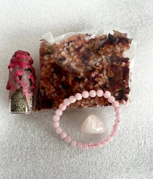 LOVE CREATION SET (Crystalbadesalz/Love Spelljar/ Rosenquarz Armband/ Trommelstein)