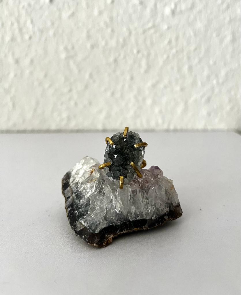 DRUZY QUARZ RING-GOLD-GRÖßENVERSTELLBAR