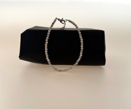 Howlith Fußkette mit Verschluss (Silber, Größenverstellbar)